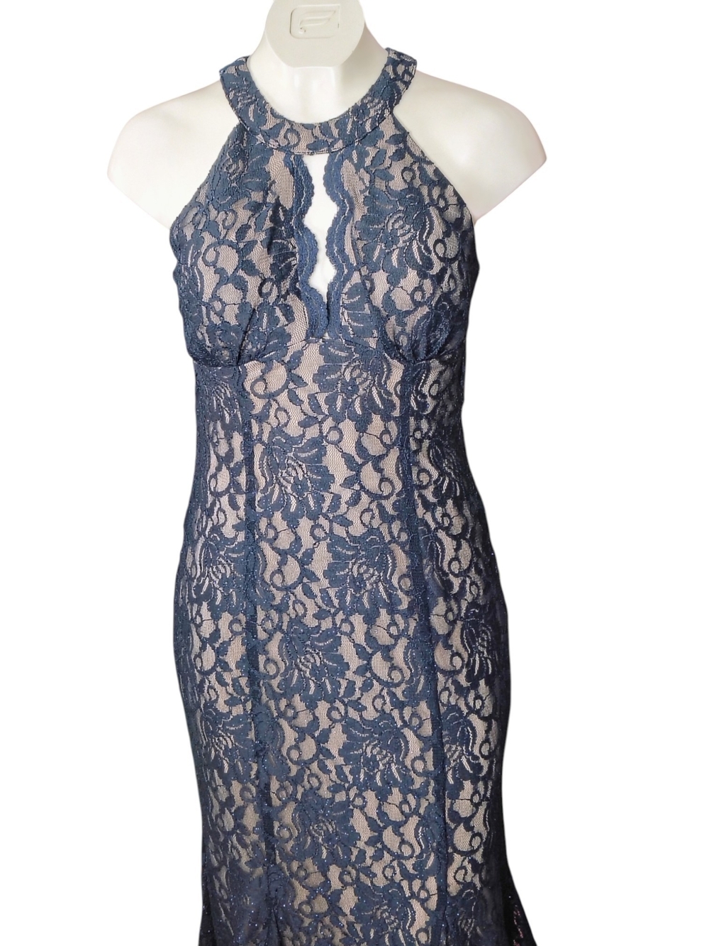 Nightway Black Lace Halter Maxi Dress with Keyhole Front EUC Size 8 - Picture 3 of 6